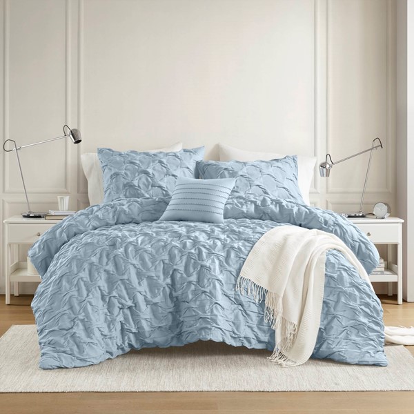 Comfort Spaces Bailey Diamond Pintuck Pleated Woven Comforter Set in Blue, Full/Queen AM10-0536