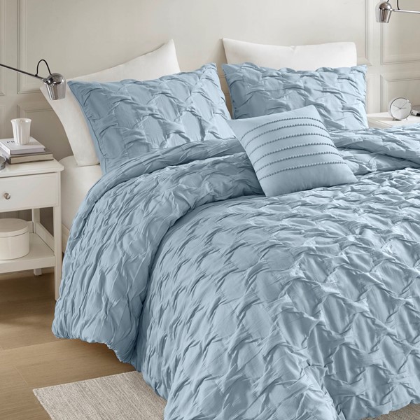 Comfort Spaces Bailey Diamond Pintuck Pleated Woven Comforter Set in Blue, Twin/Twin XL AM10-0535