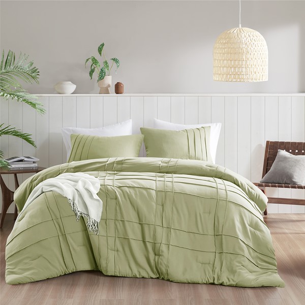 Comfort Spaces Walker Soft Washed Pleated Comforter Set in Sage, Queen AM10-0135