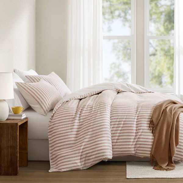 Madison Park Etta Duvet set in Terracotta, King MP12-8720