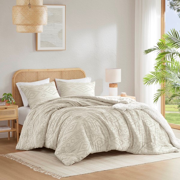 510 Design Gigi Comforter Mini Set in Beige, King/Cal King AM10-0543