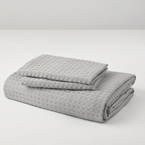 Comfort Spaces Aera Waffle Weave Textured Duvet Cover Set in Light Grey, Full/Queen AM12-0044
